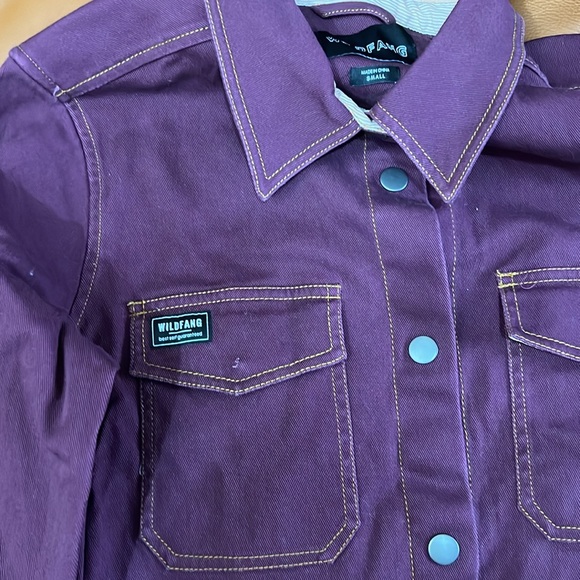 Wildfang Womens Small Maroon Essential Overdyed Cargo Shacket Shirt Jacket - Picture 2 of 4